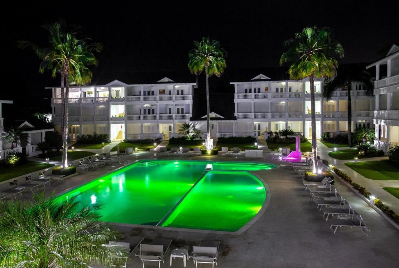Albachiara Hotel - ลาสแตร์เรนาส ภายนอก รูปภาพ
